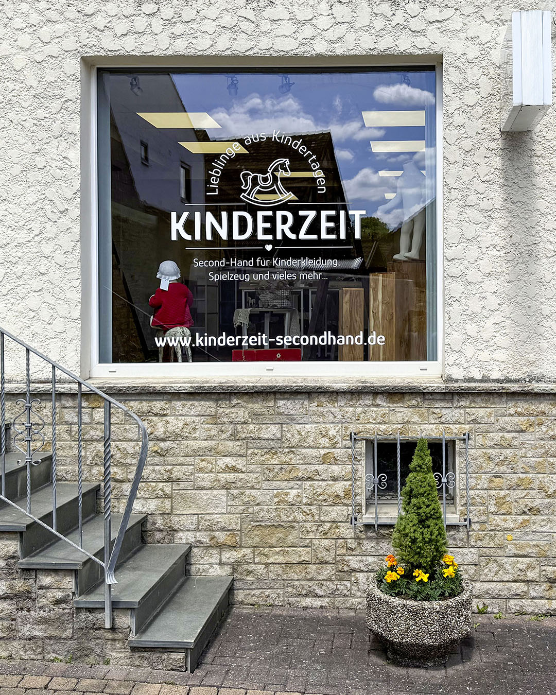 Fensterbeklebung