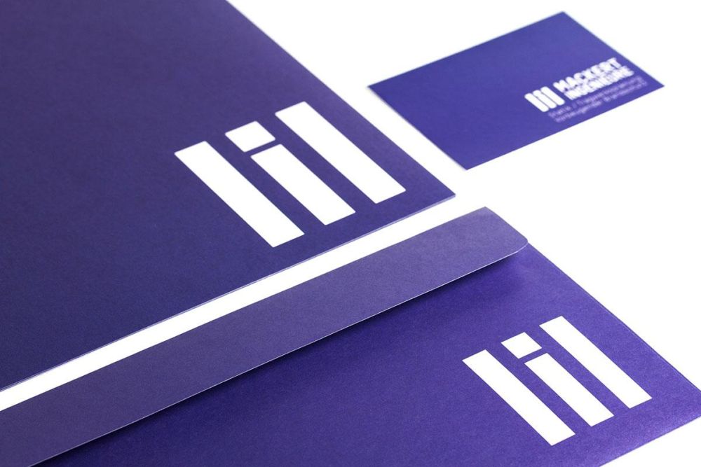 Briefpapier, Briefumschläge und Visitenkarten im Corporate Design