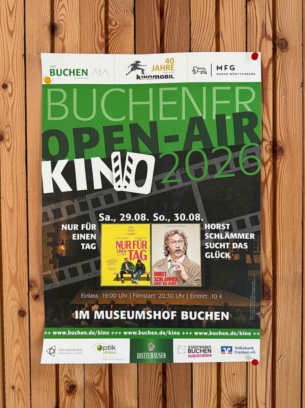Poster an der Wand