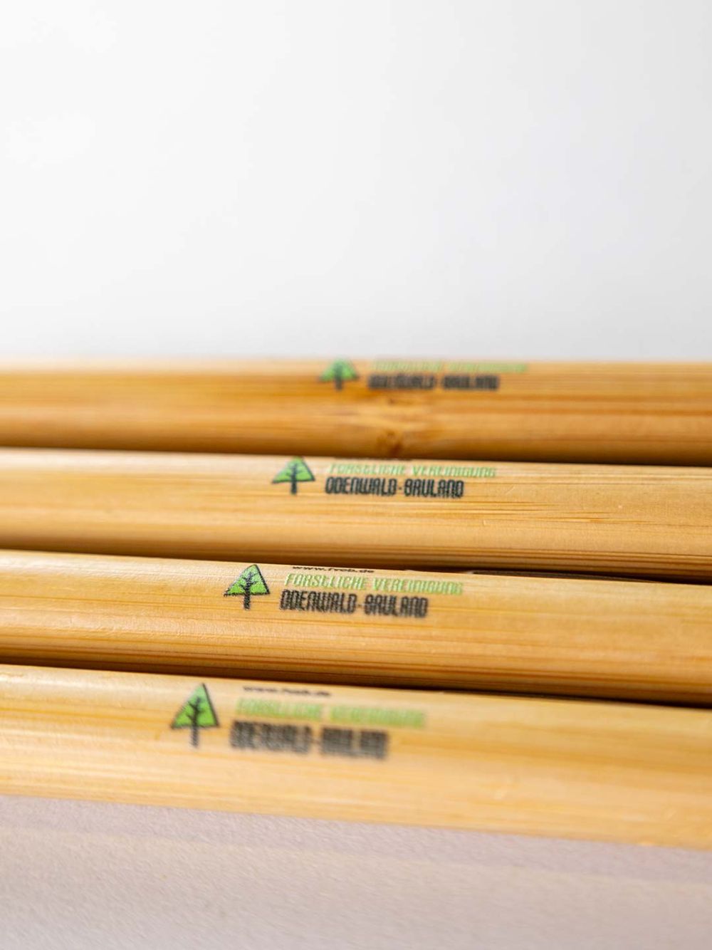 Holz-Kugelschreiber mit Logo