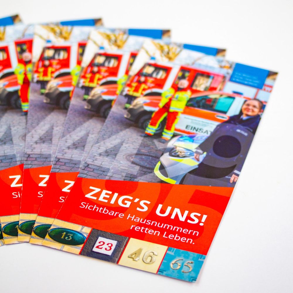 Flyer aufgefächert